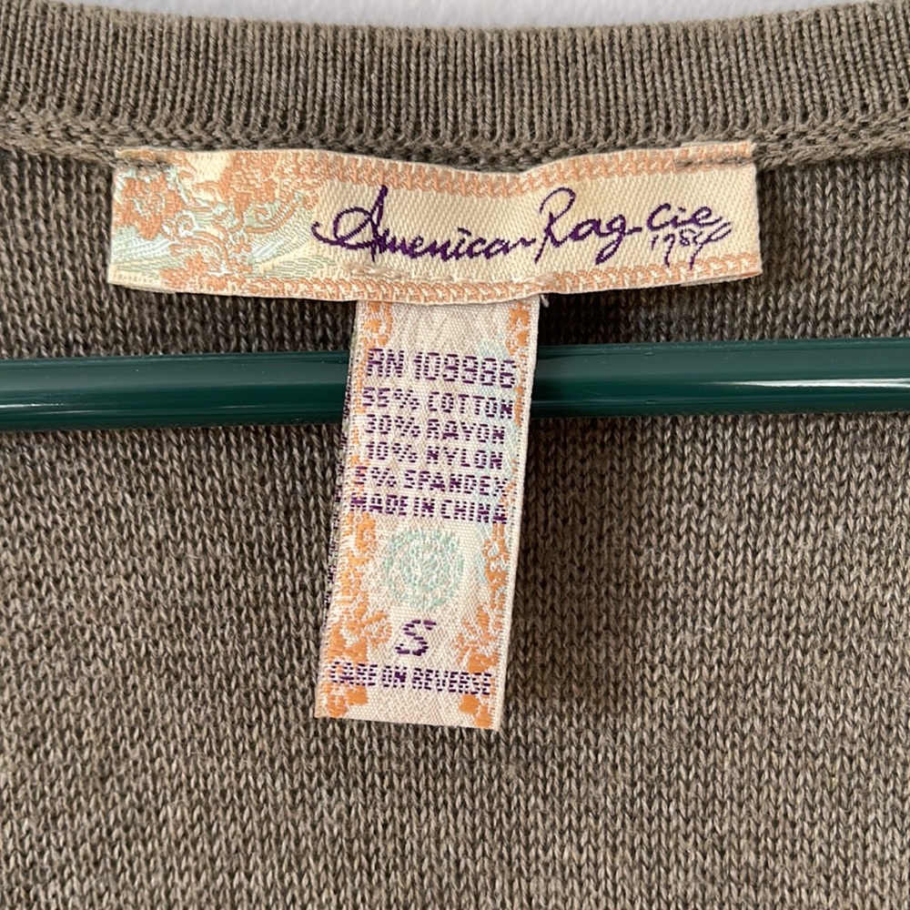 American Rag Cie Top - Picture 3 of 6